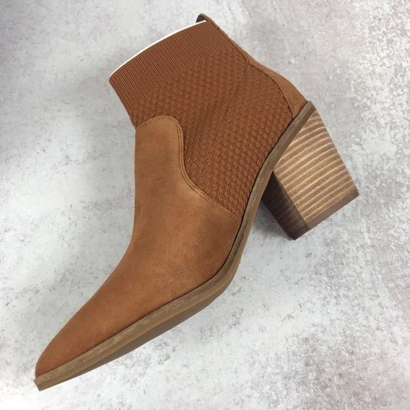 NEW Cole Haan suede bootie 8 8.5 - Picture 3 of 6